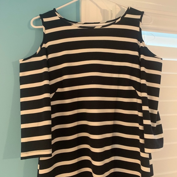 STRIPED DRESS - Picture 2 of 4